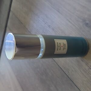 European Wax Center Graceful Strut Norish AnSoothe Body Lotion